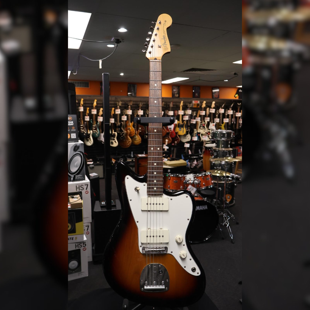 Fender Made In Japan Hybrid II Jazzmaster 3-Color Sunburst with Gig Bag (Secondhand)