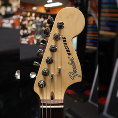 Fender American Performer Mustang 3-Tone-Sunburst with Gig Bag (Secondhand)