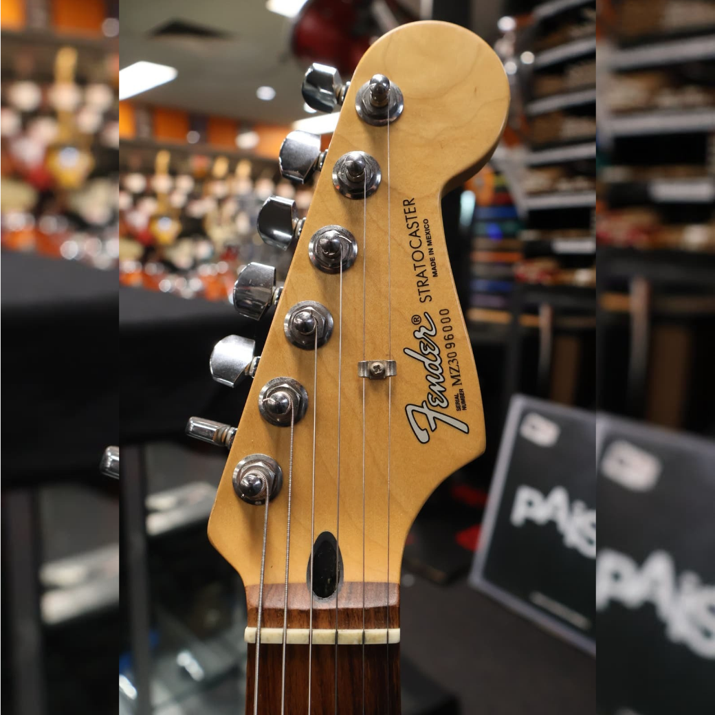 Fender FSR Splattercaster Stratocaster with Splatter Finish with Hardcase (Secondhand)
