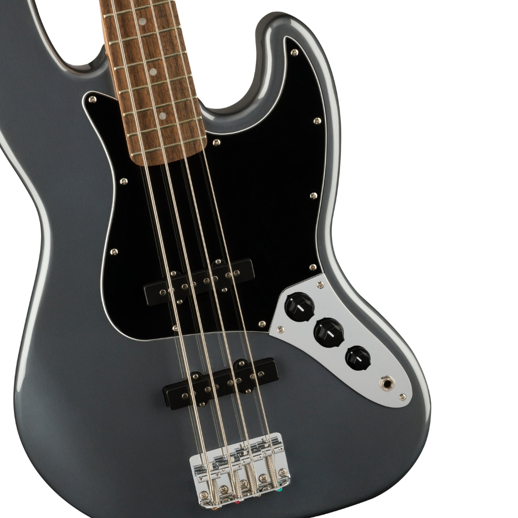 Squier Affinity Bass Laurel Fingerboard Black Pickguard - Charcoal Frost Metallic